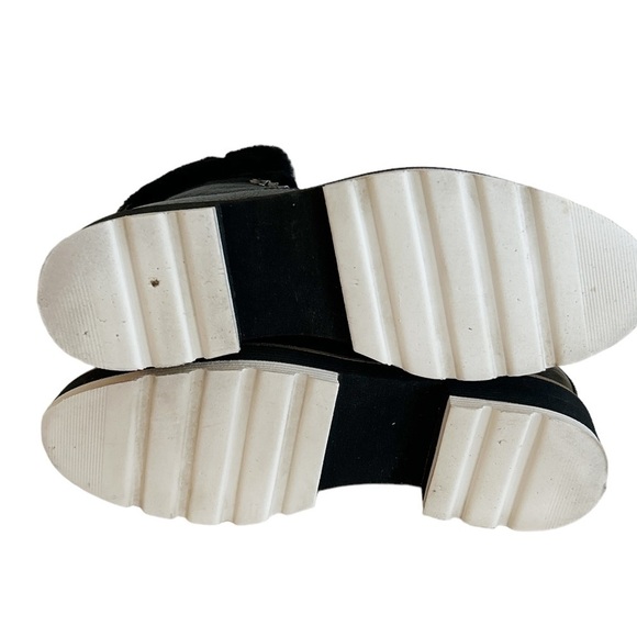 VALENTINA Italy Black Leather Lace Up Ankle Boots Faux Fur Trim Size 9 - Picture 8 of 9